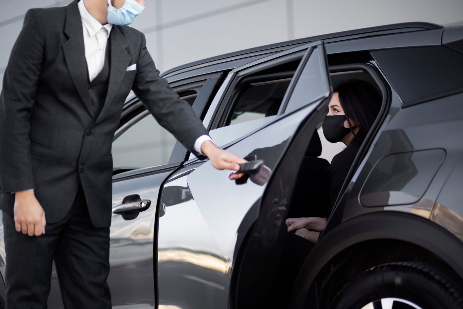 Choose WPB Limo, The Best Chauffeur Service Near Me In Town, Right Now!