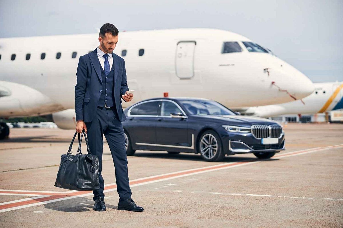 The Ultimate Experience with Luxury Airport Transfer Services West Palm Beach